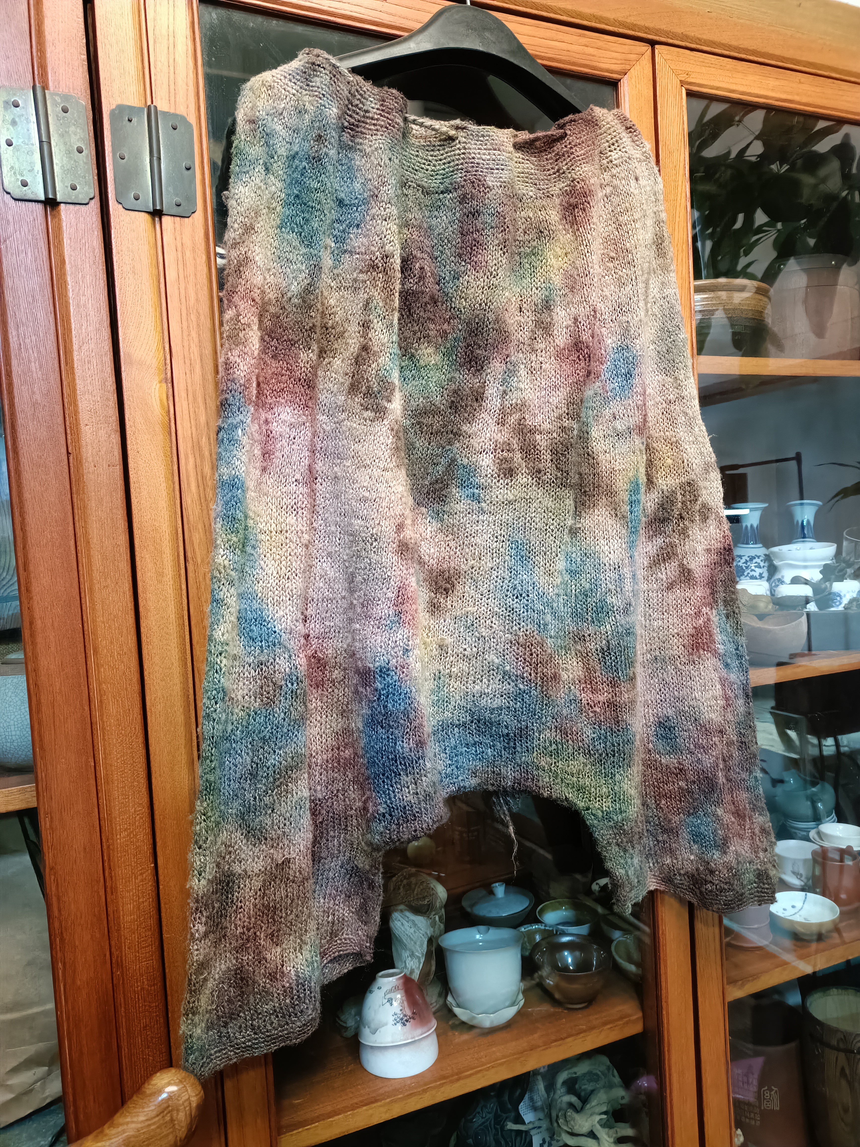 手工编织植物染色柞蚕丝掉裆裤（裤长72厘米臀围130厘米）