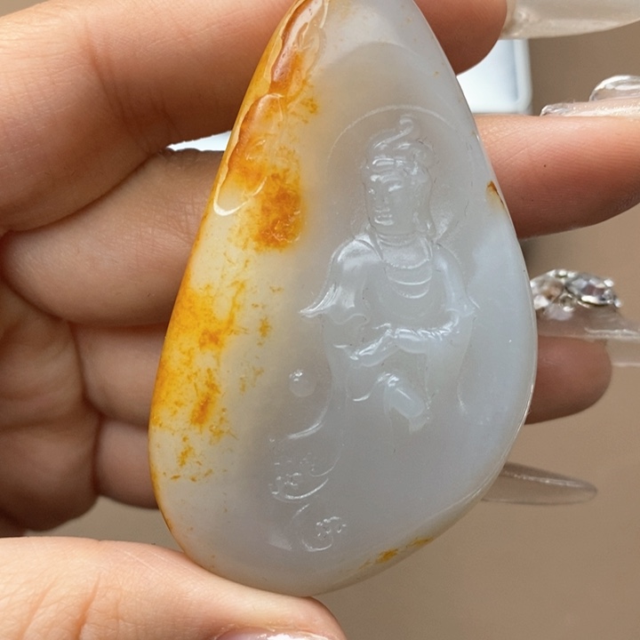 和田玉挂件未镶嵌沉**！G