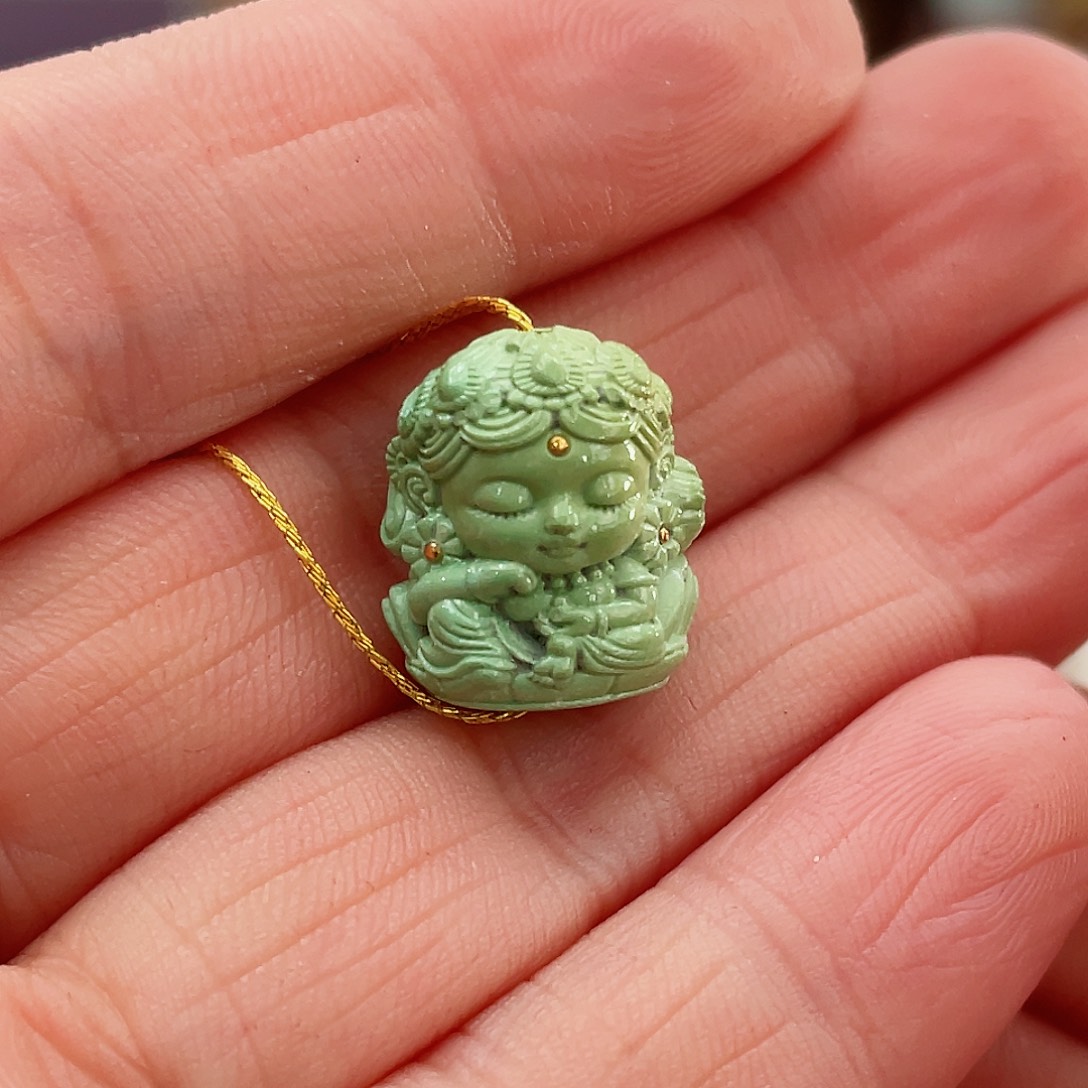 绿松石颈饰未镶嵌