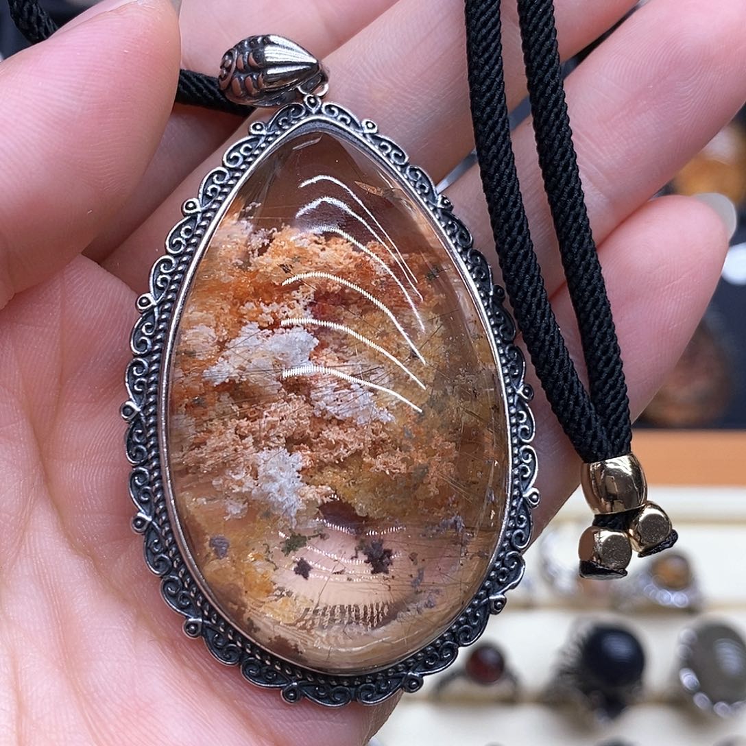 买***腐银S925镶嵌颈饰水晶天然