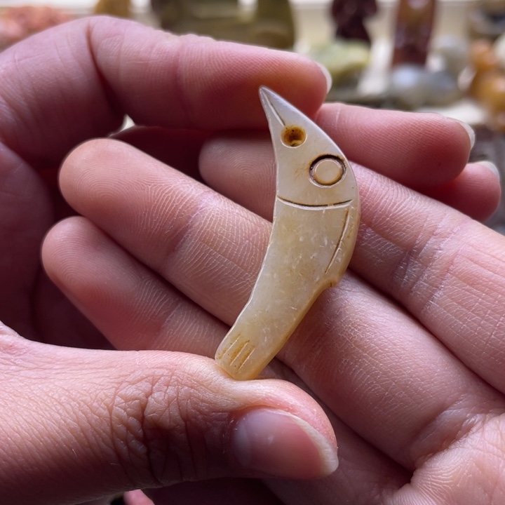 和田玉未镶嵌戒指