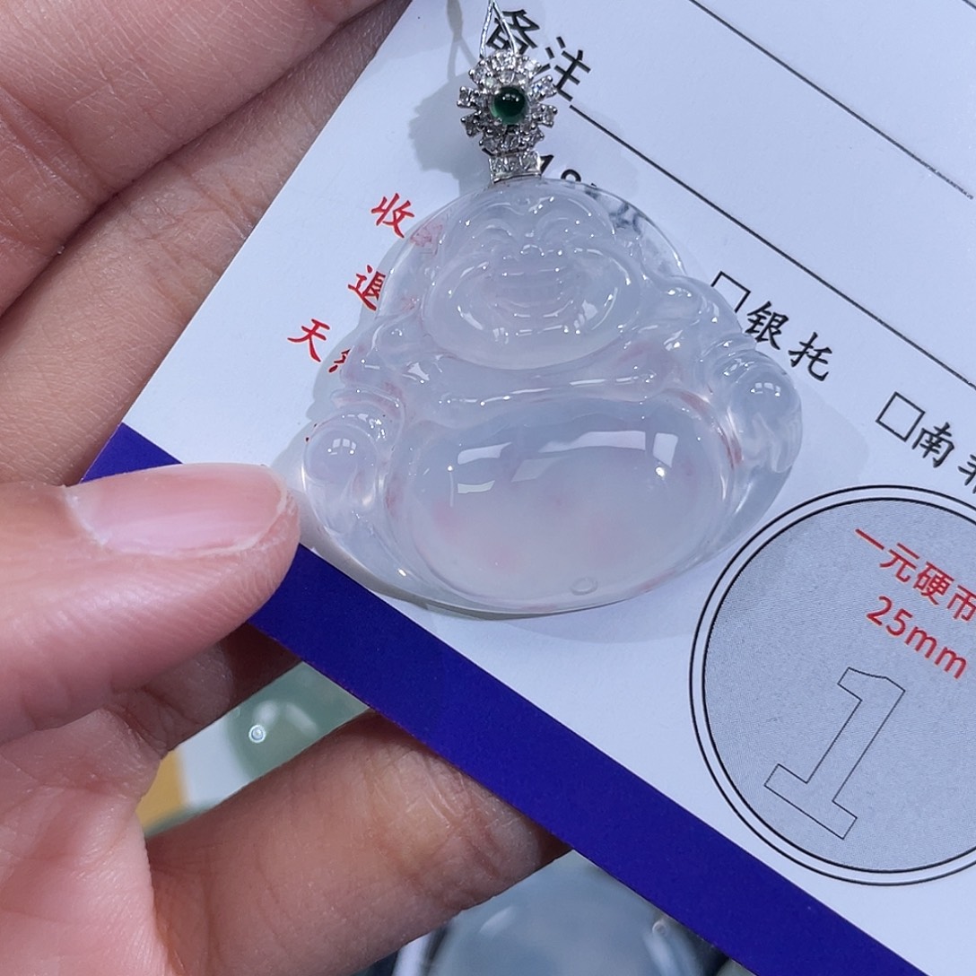 @***月翡翠18K金镶嵌颈饰佛公
