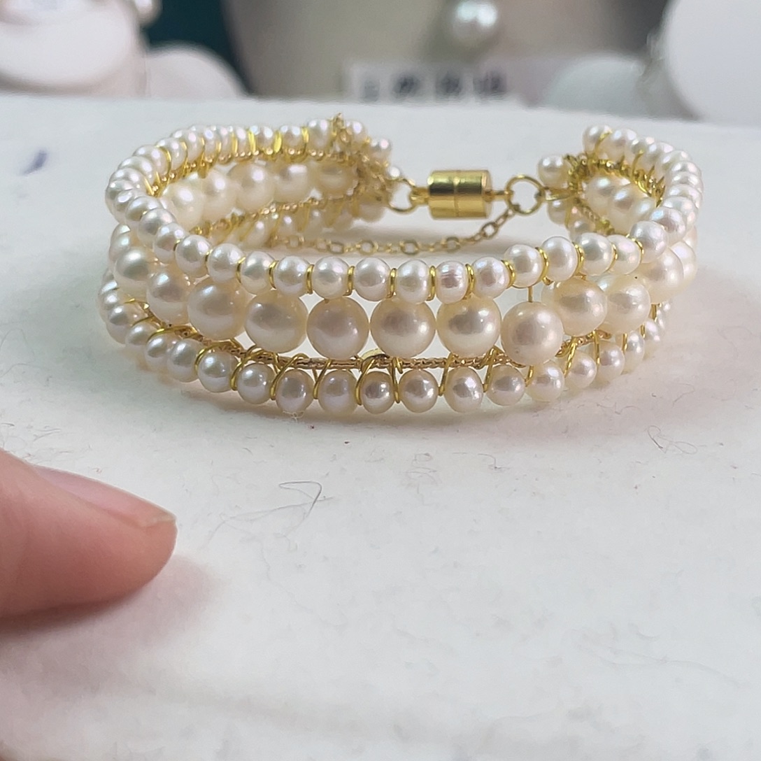 淡水珍珠耳饰未镶嵌