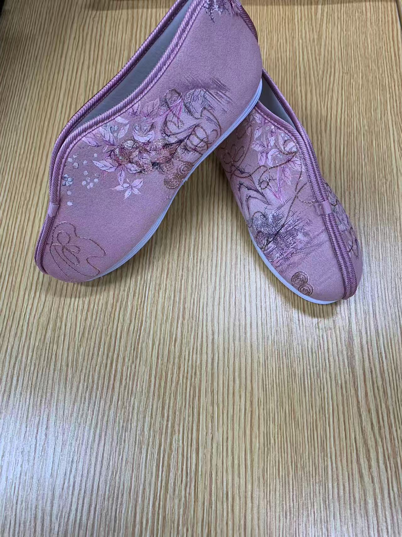 新国风款配套男女鞋宫廷系列