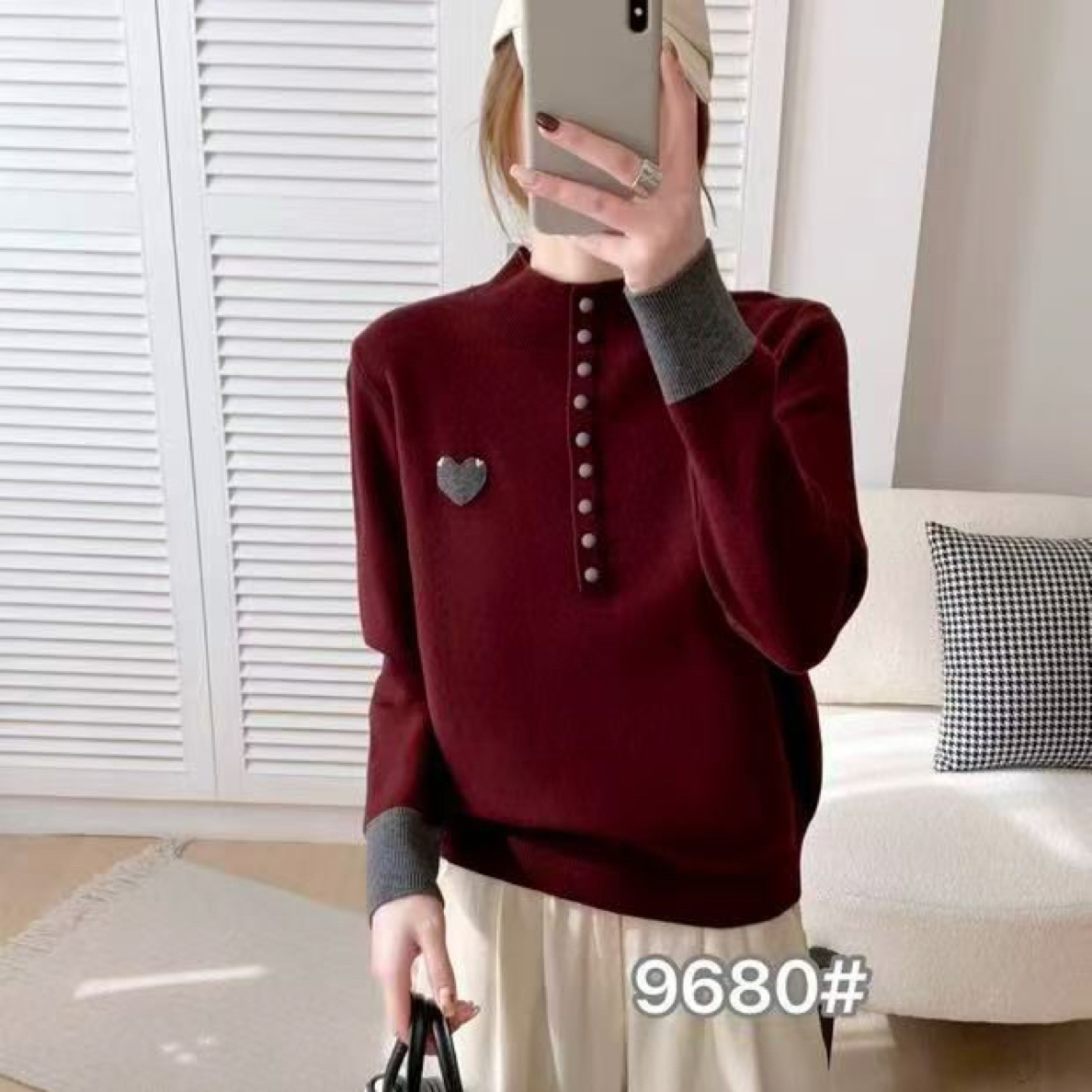 爱心休闲风半高领时尚百搭针织衫