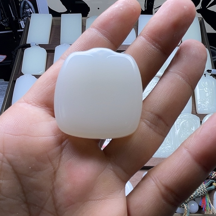 苏***喵三四面包牌福利款漏