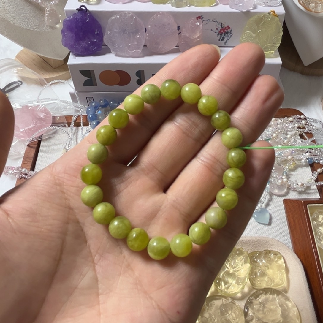 未镶嵌岫玉手串8mm+
