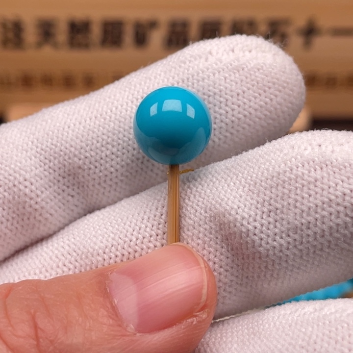 绿松石未镶嵌珠宝奇石11