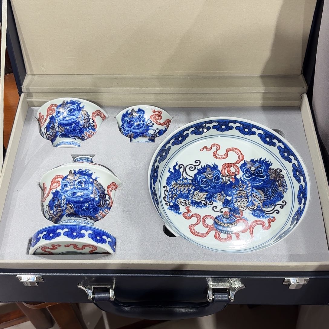 瓷片景德镇瓷器展和