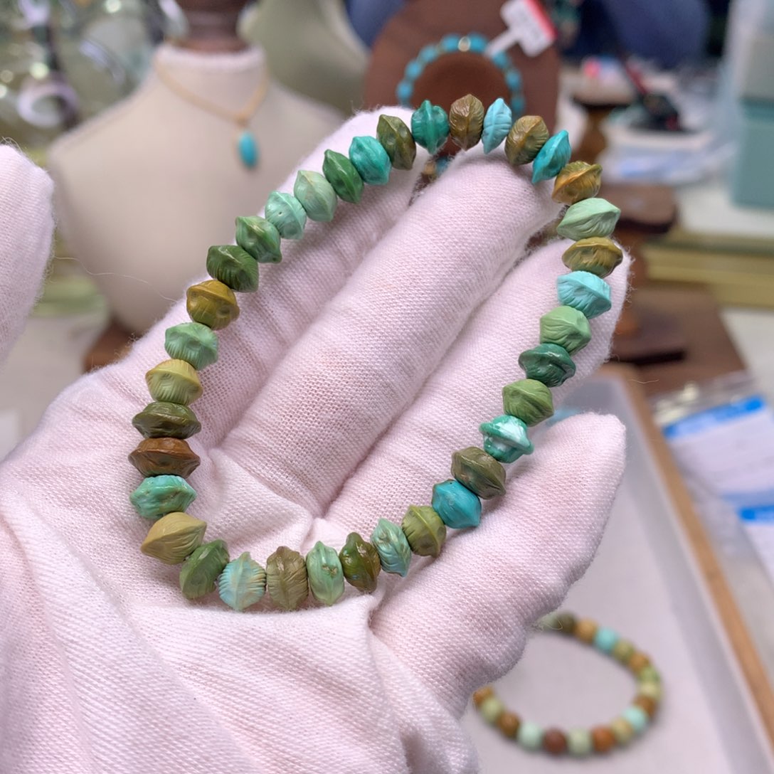 绿松石配饰未镶嵌