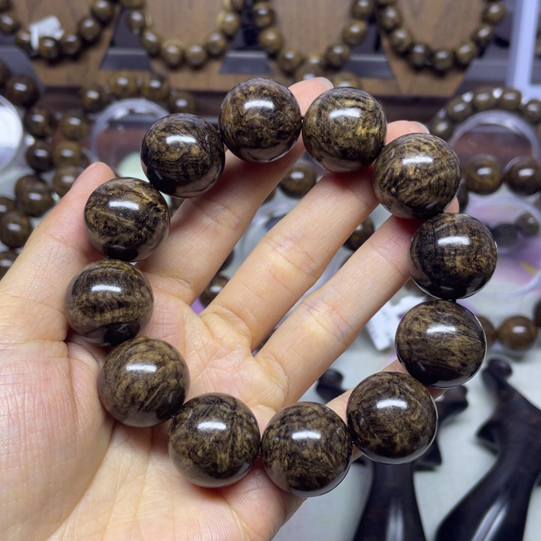 t***r东非黑黄檀（紫光檀）