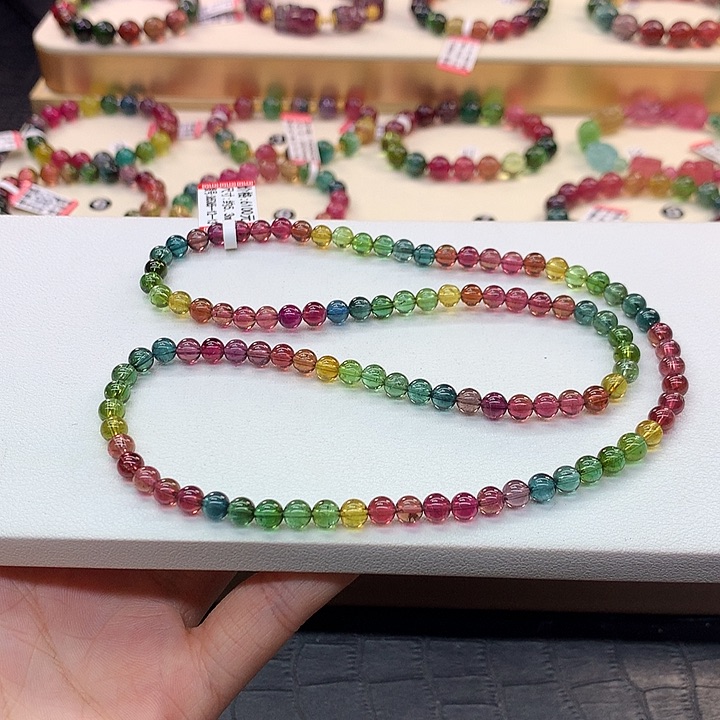 碧玺手链未镶嵌5.3/老矿彩虹。