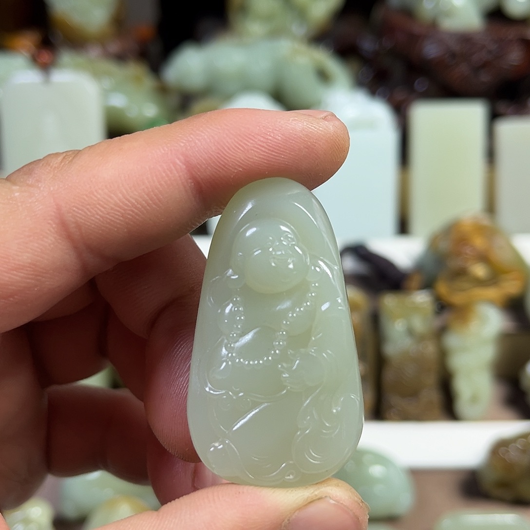 和田玉挂件未镶嵌