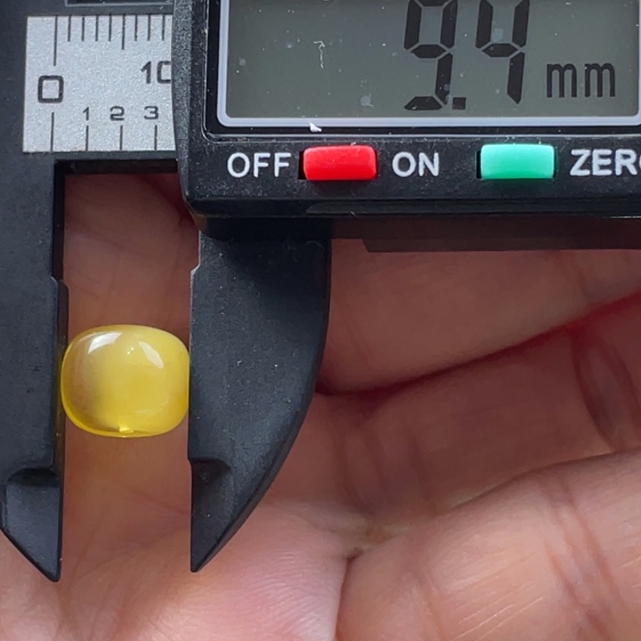 【闪购商品】琥珀裸石未镶嵌12号杂