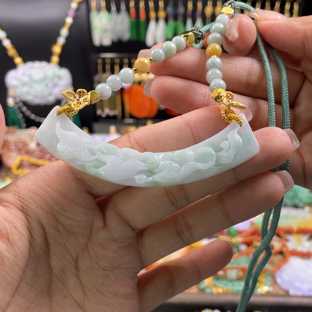 翡翠未镶嵌颈饰代编织