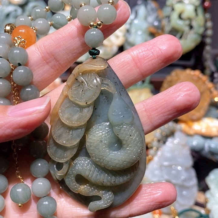 岫玉毛衣链未镶嵌