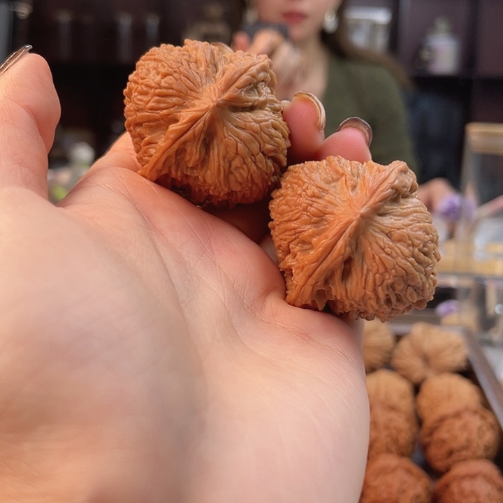 把件文玩核桃仅***已南疆