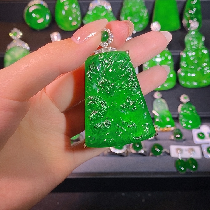 翡翠银S925镶嵌颈饰