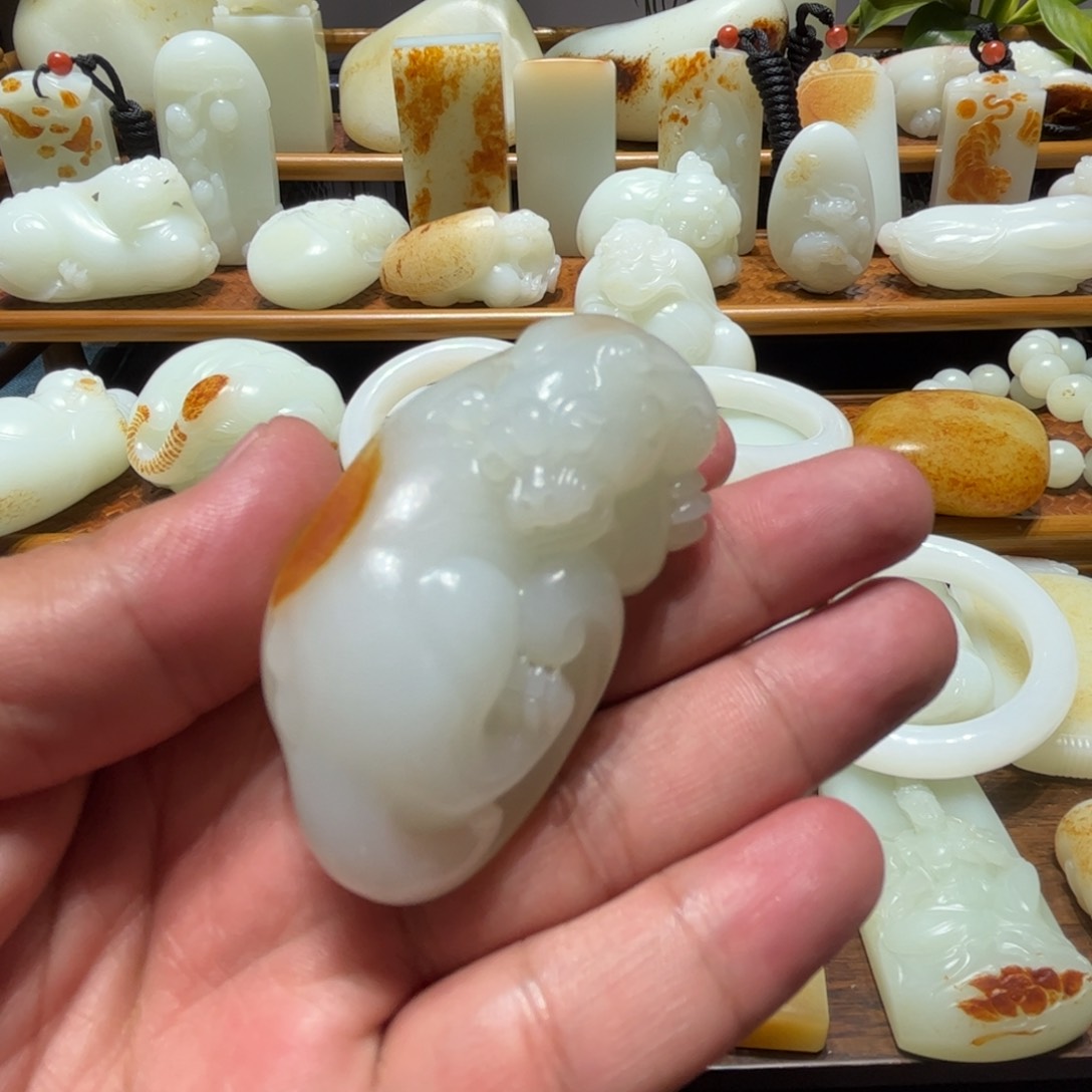 和田玉挂件未镶嵌