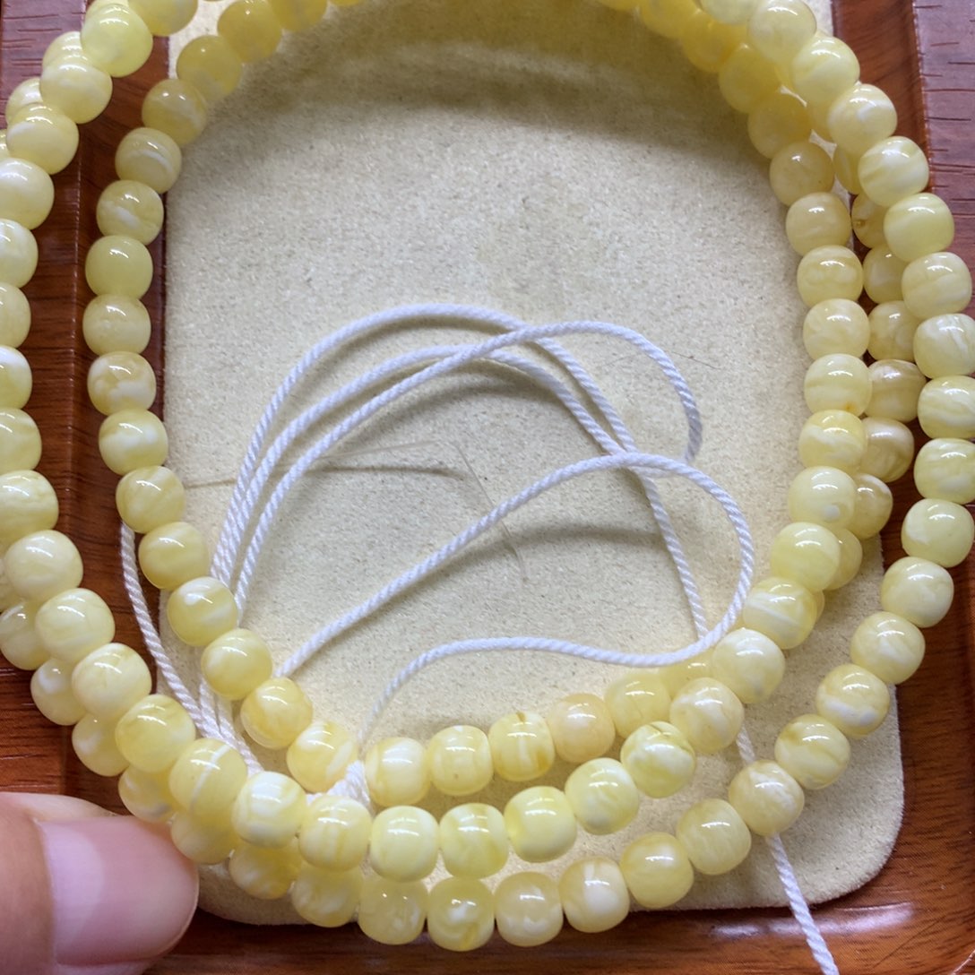 C***I蜜蜡未镶嵌手链蜜蜡