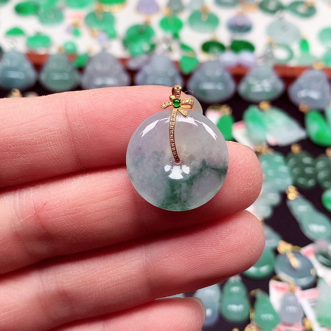 翡翠18K金镶嵌挂件