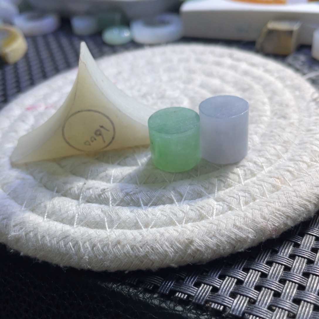 定制翡翠未镶嵌卡12+