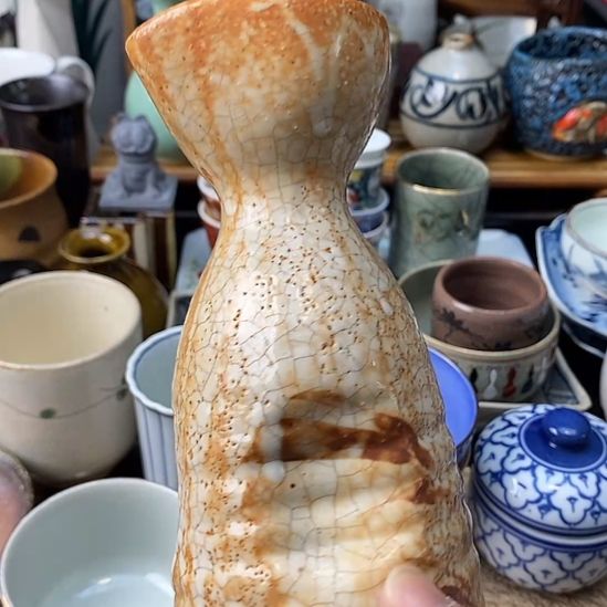    中古物品默认微瑕，谨慎参拍，满18包邮！