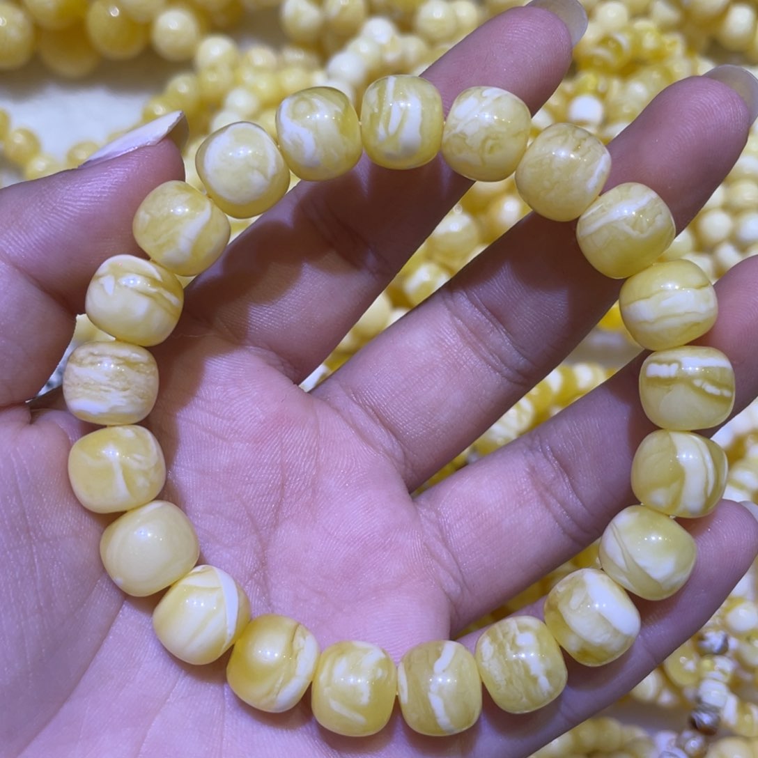 蜜蜡未镶嵌珠宝奇石11m