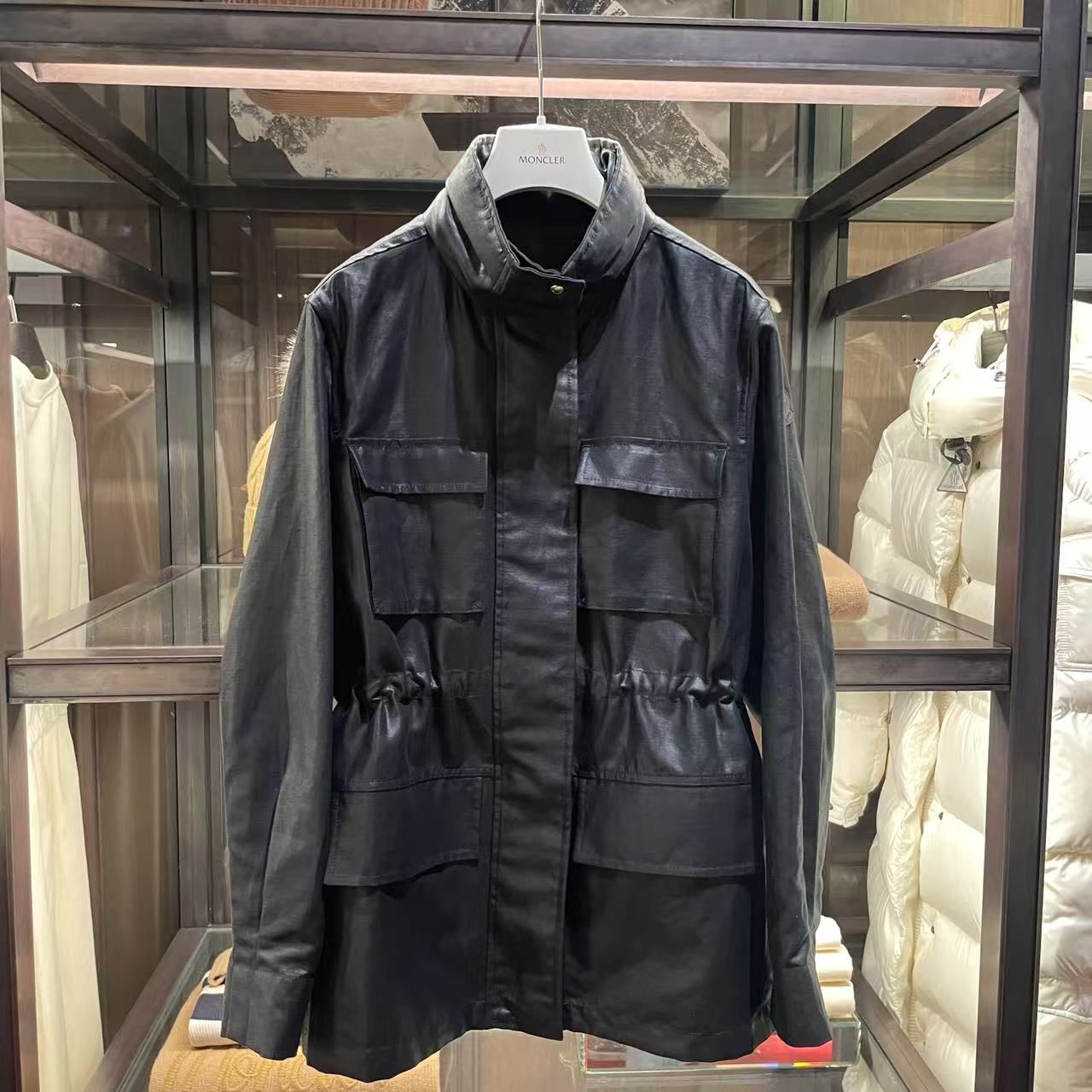 未使用 MONCLER 盟可睐25春女款短款工装亚麻收腰防风衣外套 AGAX