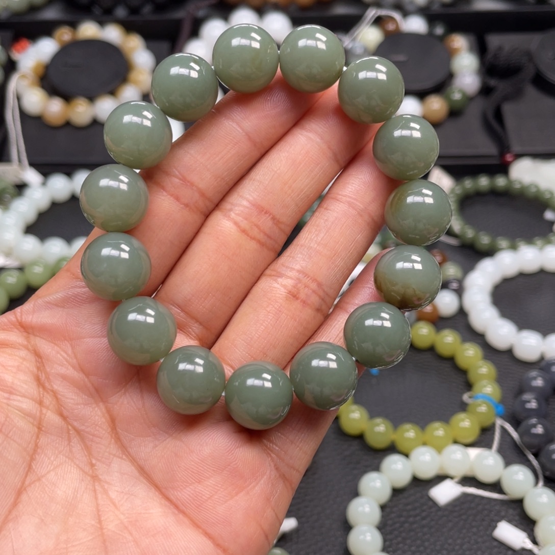 未镶嵌手链和田玉