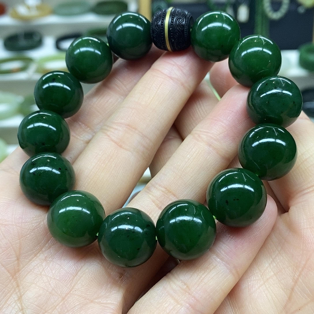 和田玉（碧玉）未镶嵌手链