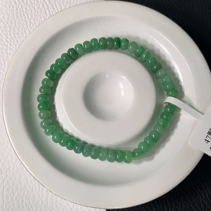 翡翠未镶嵌手链卡 5.5