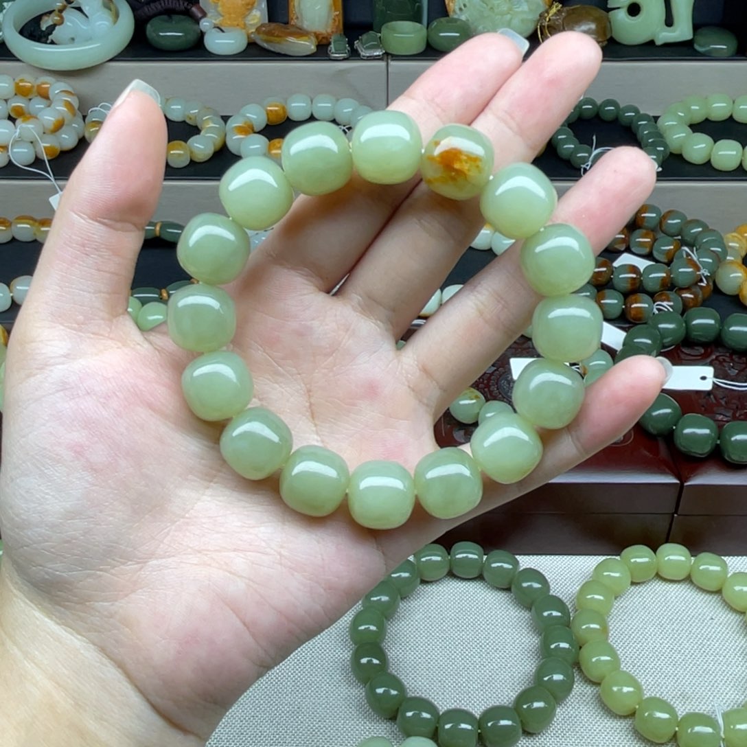 和田玉（糖玉）未镶嵌手链