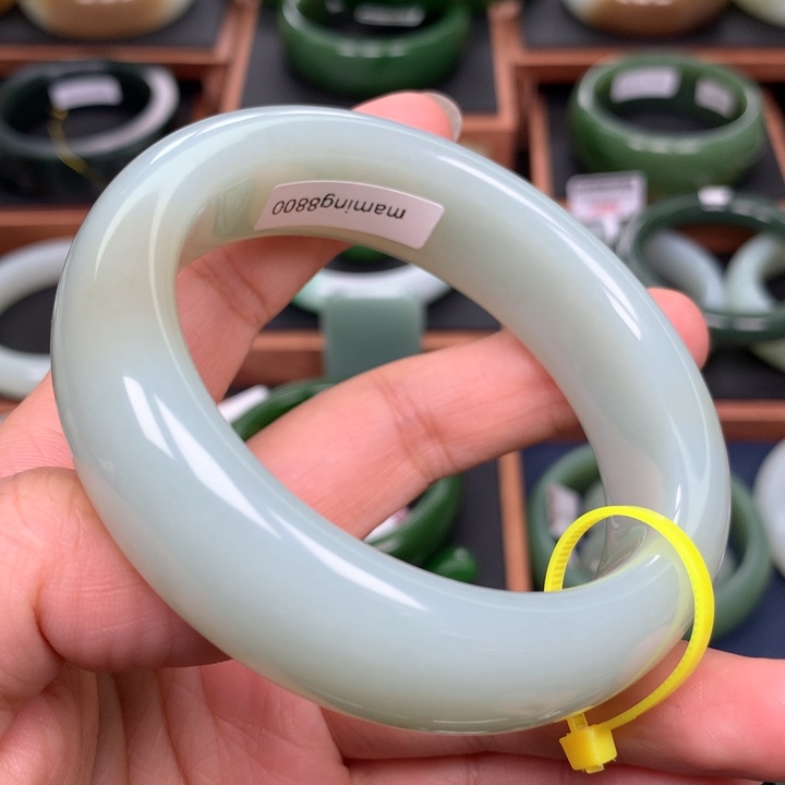 和田玉（糖玉）手镯未镶嵌59