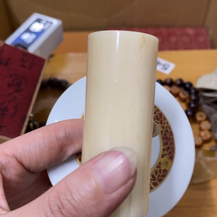 瓷片哈中古工艺品一件