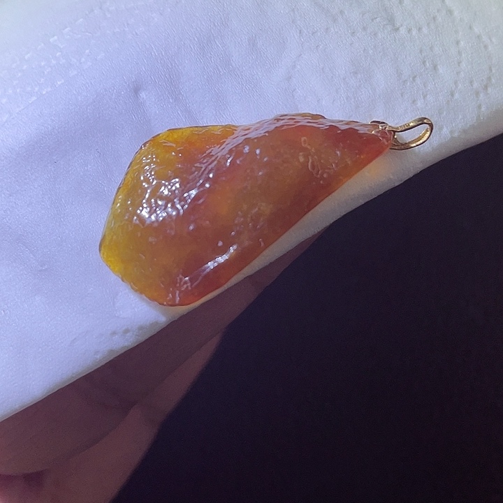 翡翠18K金镶嵌颈饰翡翠