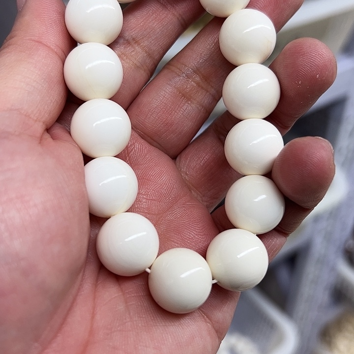 白玉菩提吊坠白色351