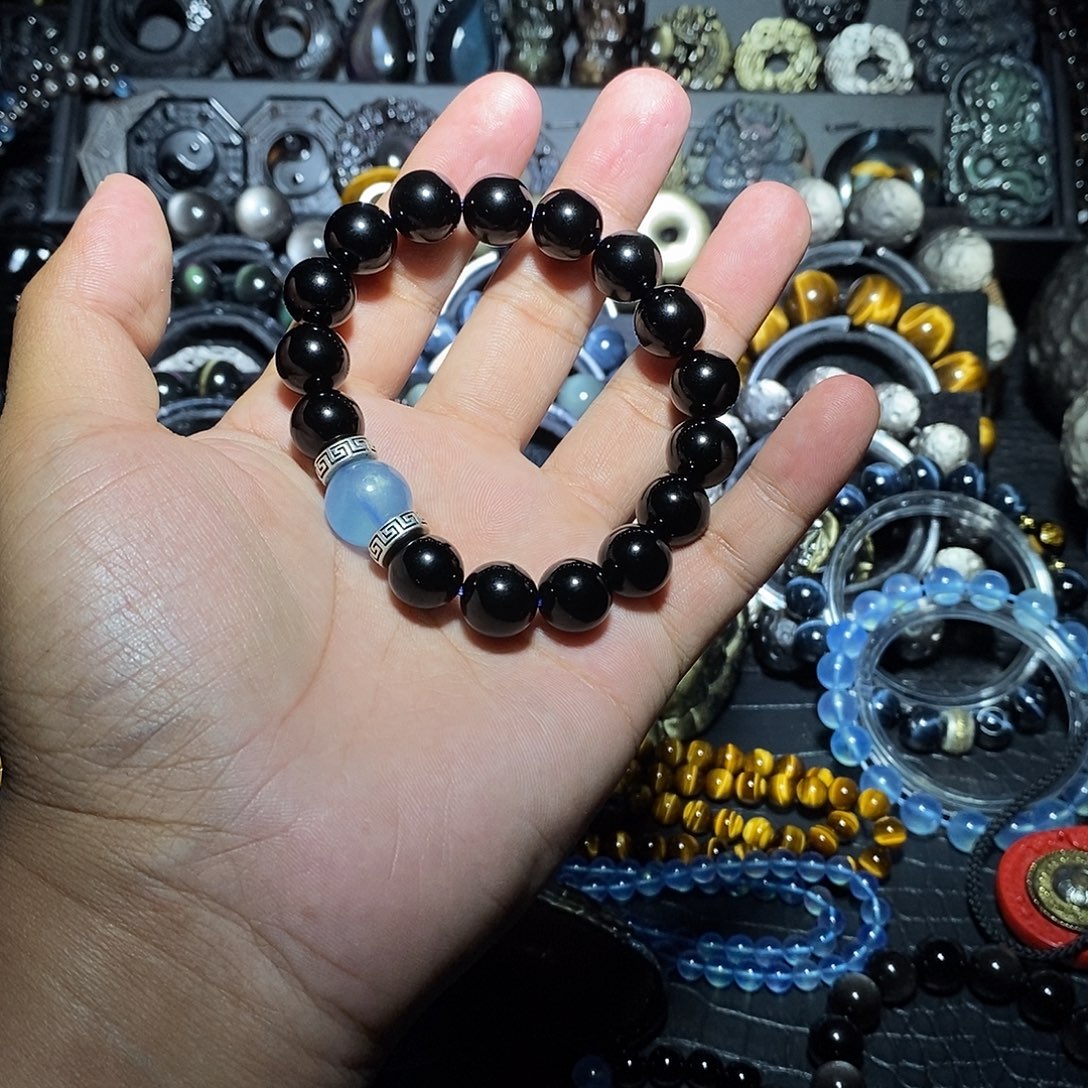 幸***定黑曜岩未镶嵌手链