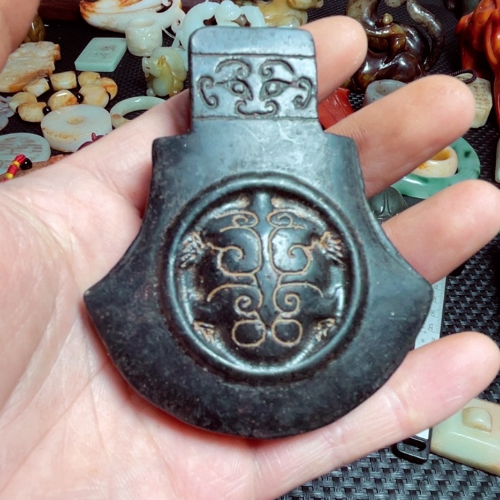 滴血莲花菩提吊坠