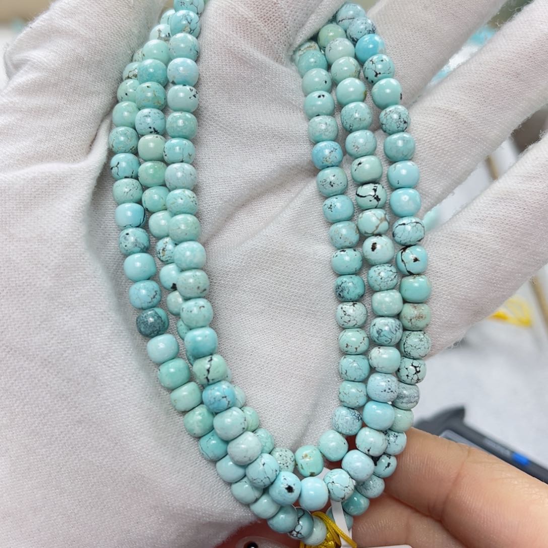 绿松石绿松石未镶嵌