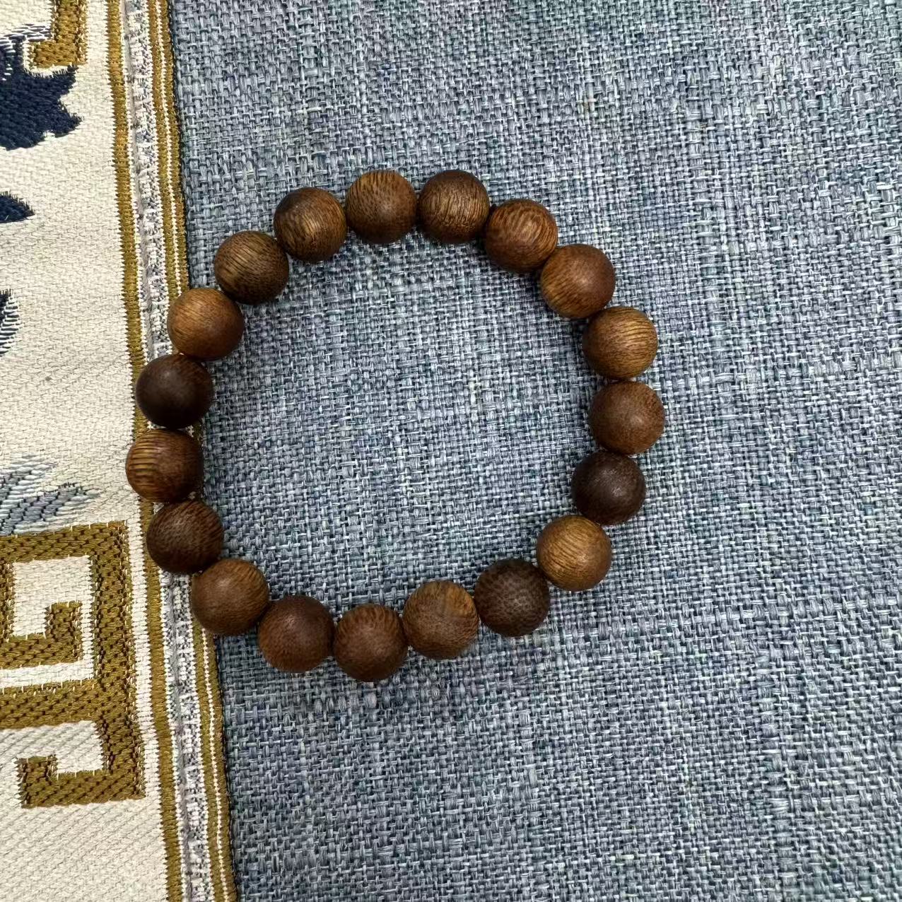 沉香9    香港黄奇手串-多样性发货-zjsj02