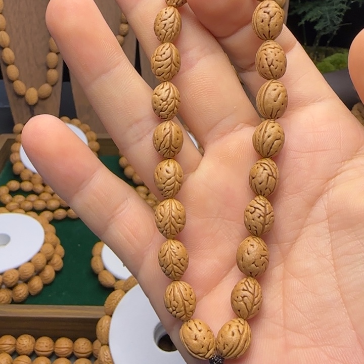 手串桃核0.9尺寸钱袋子