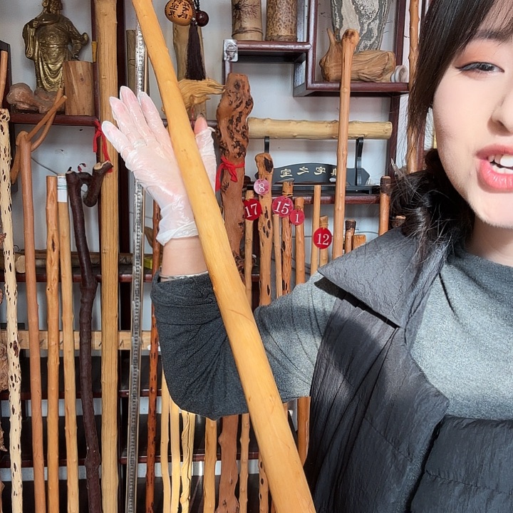 浴***生铁匠的故事在这里上演的时候