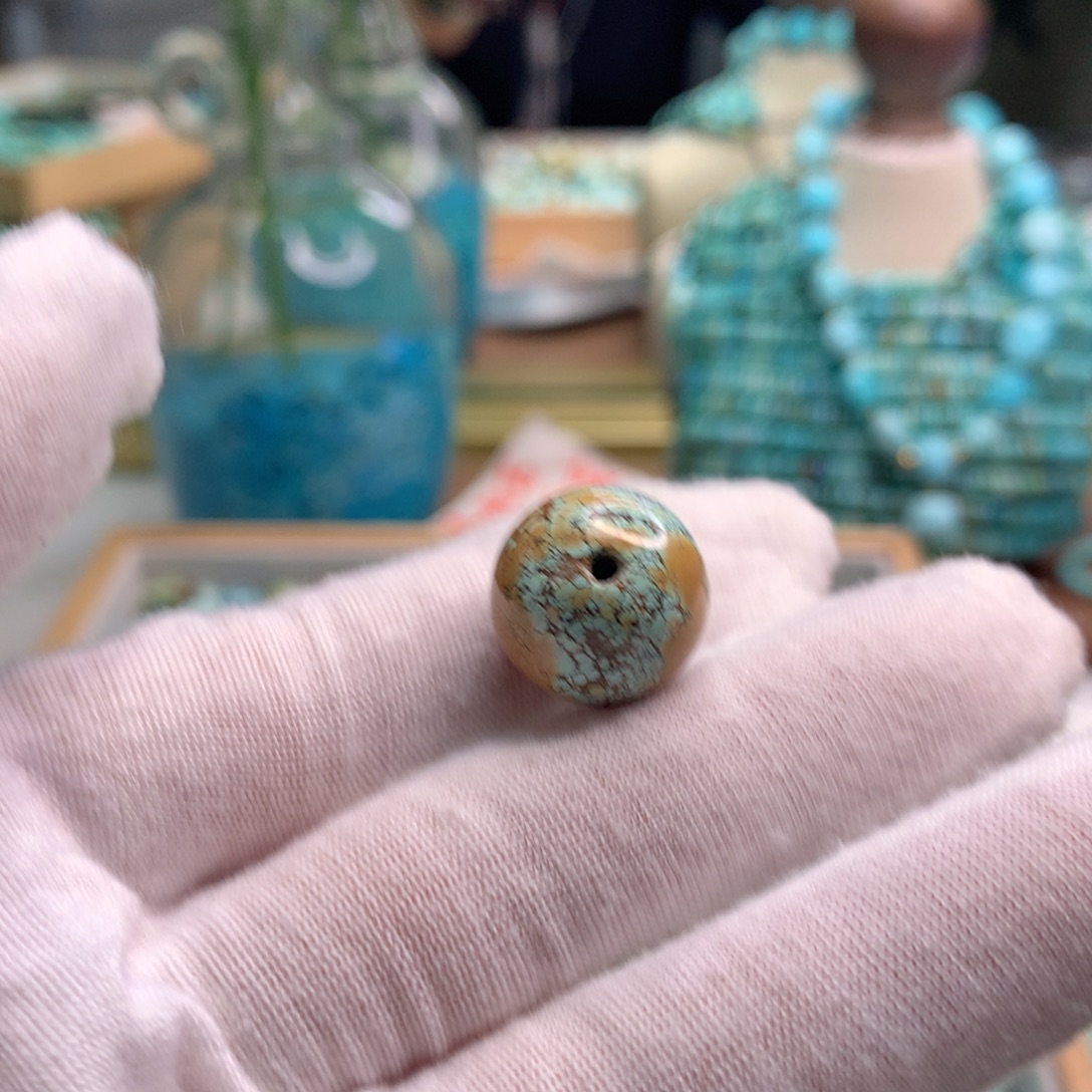 绿松石未镶嵌饰品