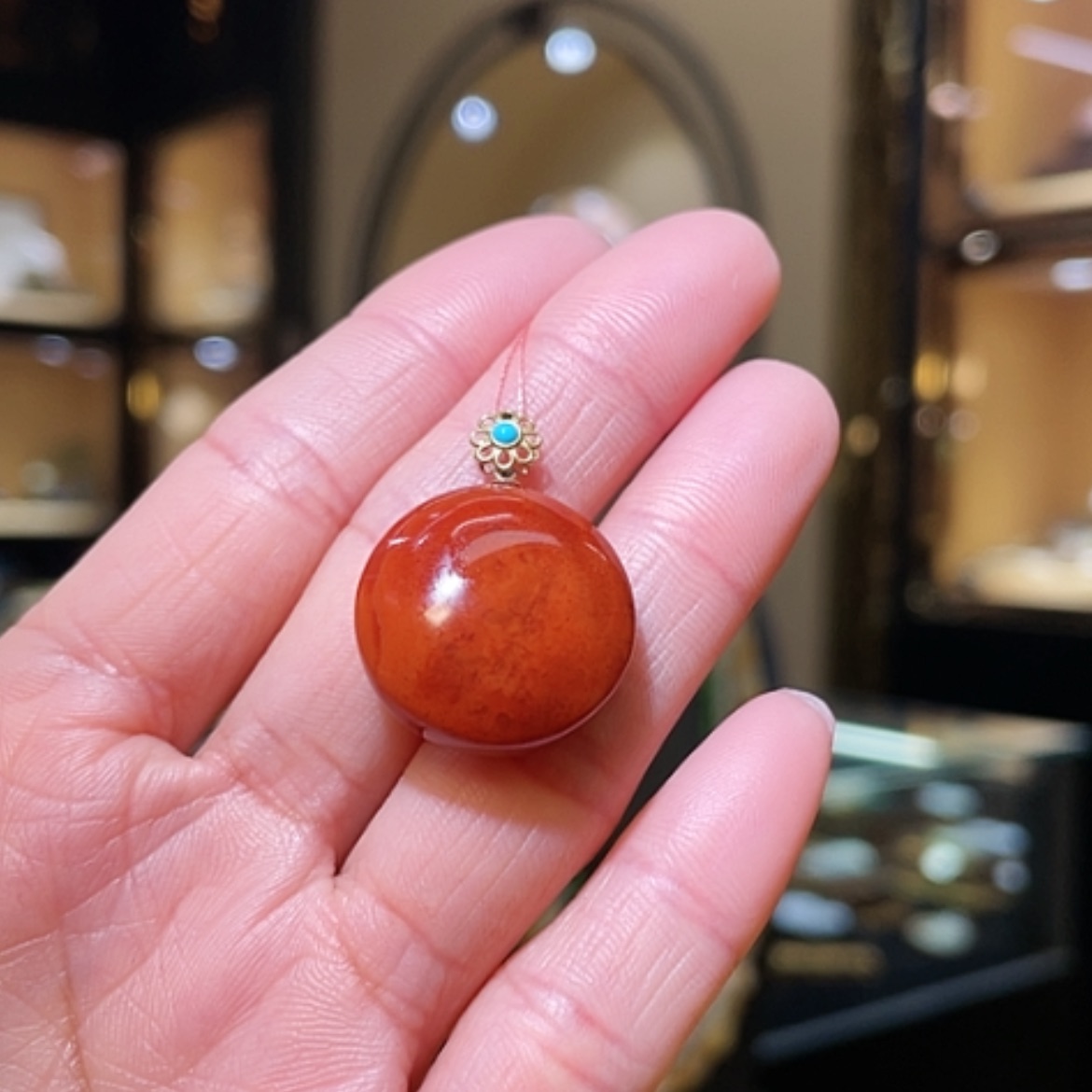 【闪购商品】南红玛瑙颈饰18K金镶嵌