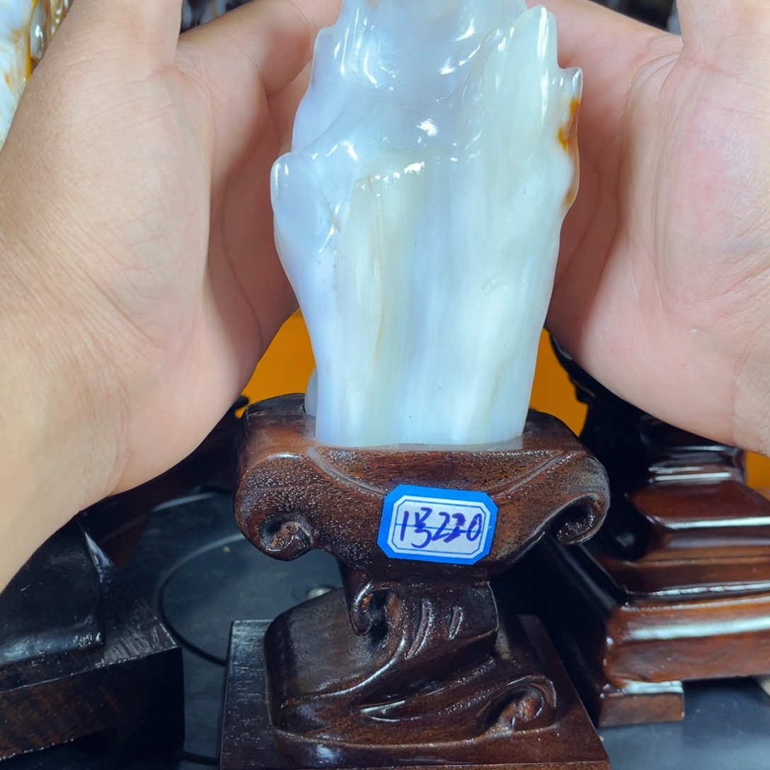 硅化玉未镶嵌珠宝奇石