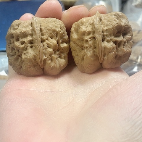 文玩核桃把件灭霸带彩修尖一般对