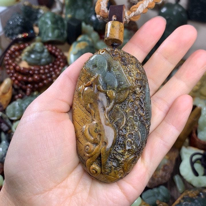 岫岩河磨玉（透闪石质玉）手把未镶嵌