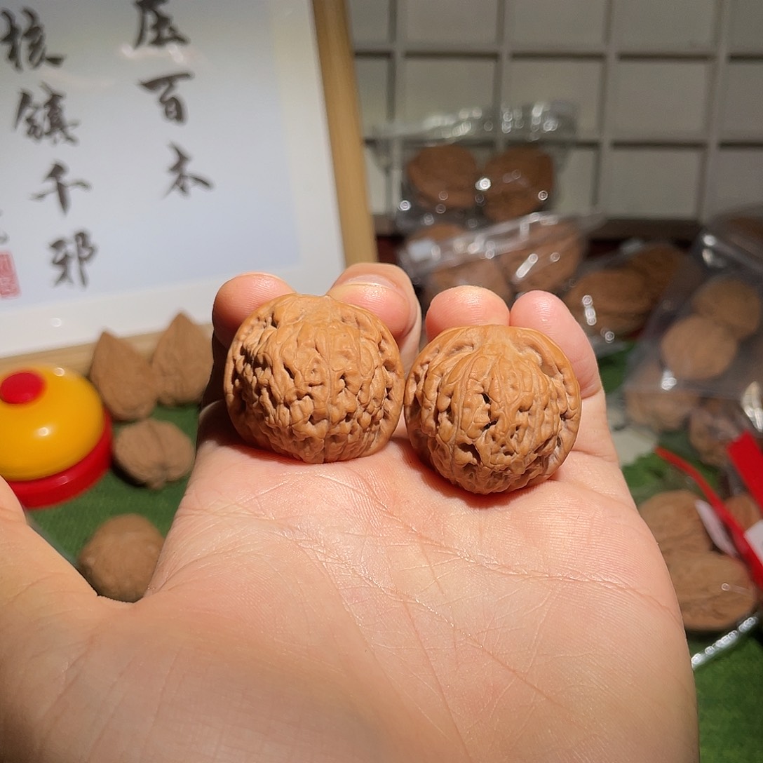 把件文玩核桃32全品莲花虎头