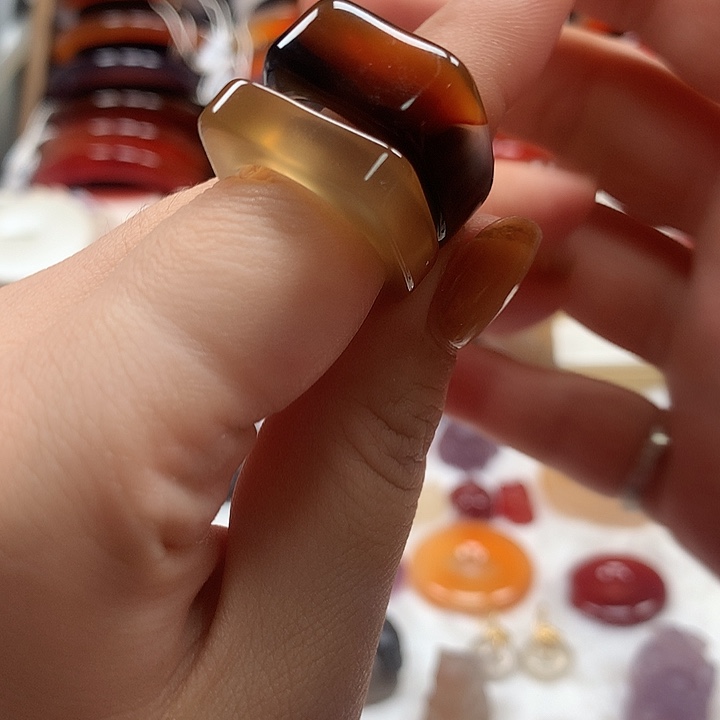 飞***ᝰ玛瑙/玉髓手串未镶嵌